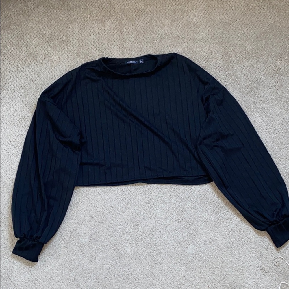 Black Bell Sleeve Crop Top